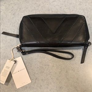 NWT Lucky Brand black leather wallet/wristlet